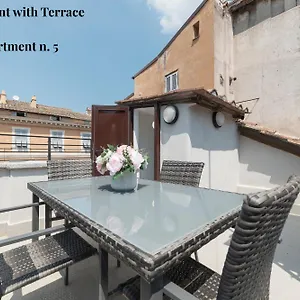  Appartamento Cs Exclusive Campo De Fiori Palace