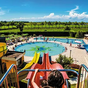 ***** Campeggio Victoria Mobilehome In Centro Vacanze San Francesco Italia